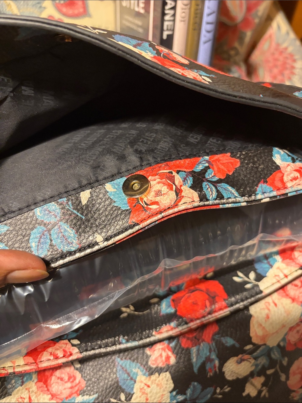 Steve Madden Black Floral Crossbody with Tassel GUC. Call-out- Rubbing - Picture 7 of 13